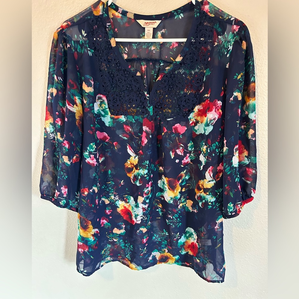Arizona Jeans V Neck Blouse